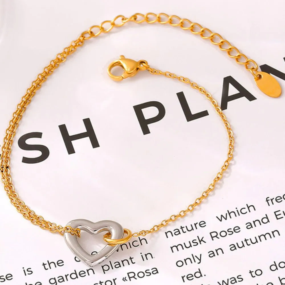18K Gold-Plated Heart Bracelet OutfitFlow