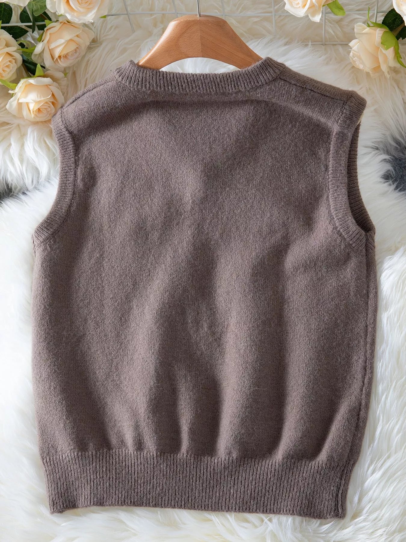 Ribbed Hem V-Neck Sweater Vest OutfitFlow