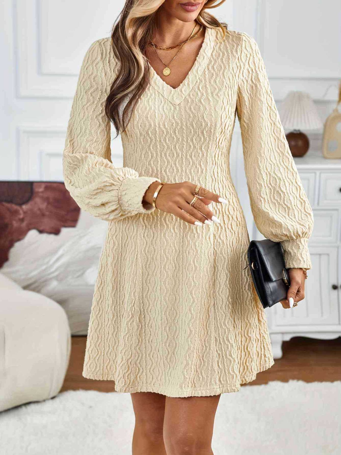 Outfit Flow - Lace Detail V-Neck Long Sleeve Dress