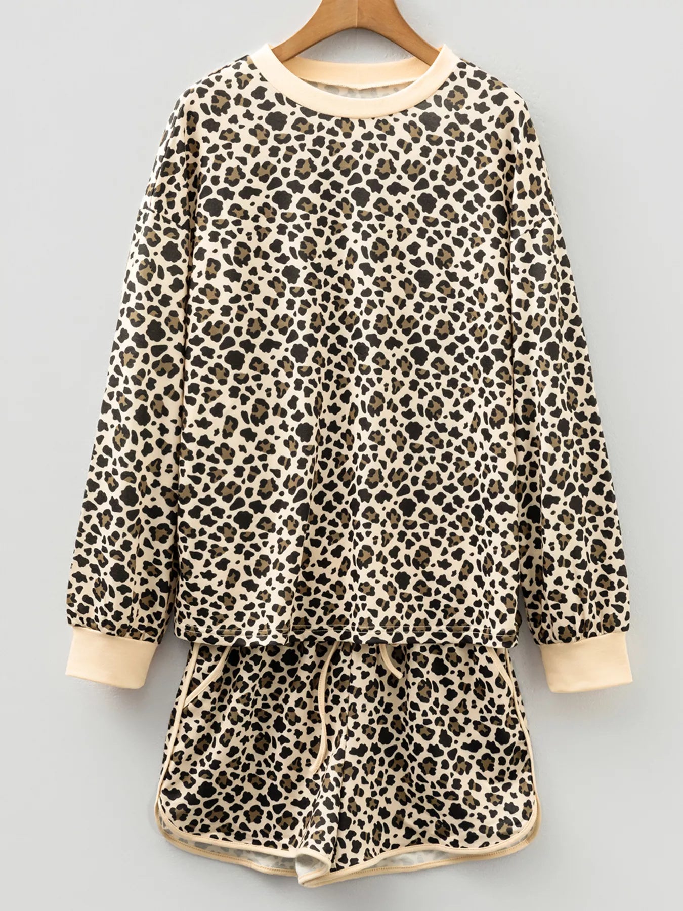 Leopard Print Contrast Trim Long Sleeve Pullover and Drawstring Shorts 2pcs Outfit OutfitFlow