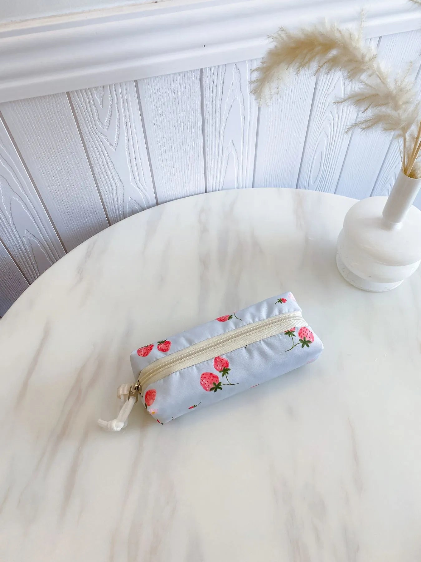 3-Piece Strawberry Print Canvas Bag Set OutfitFlow