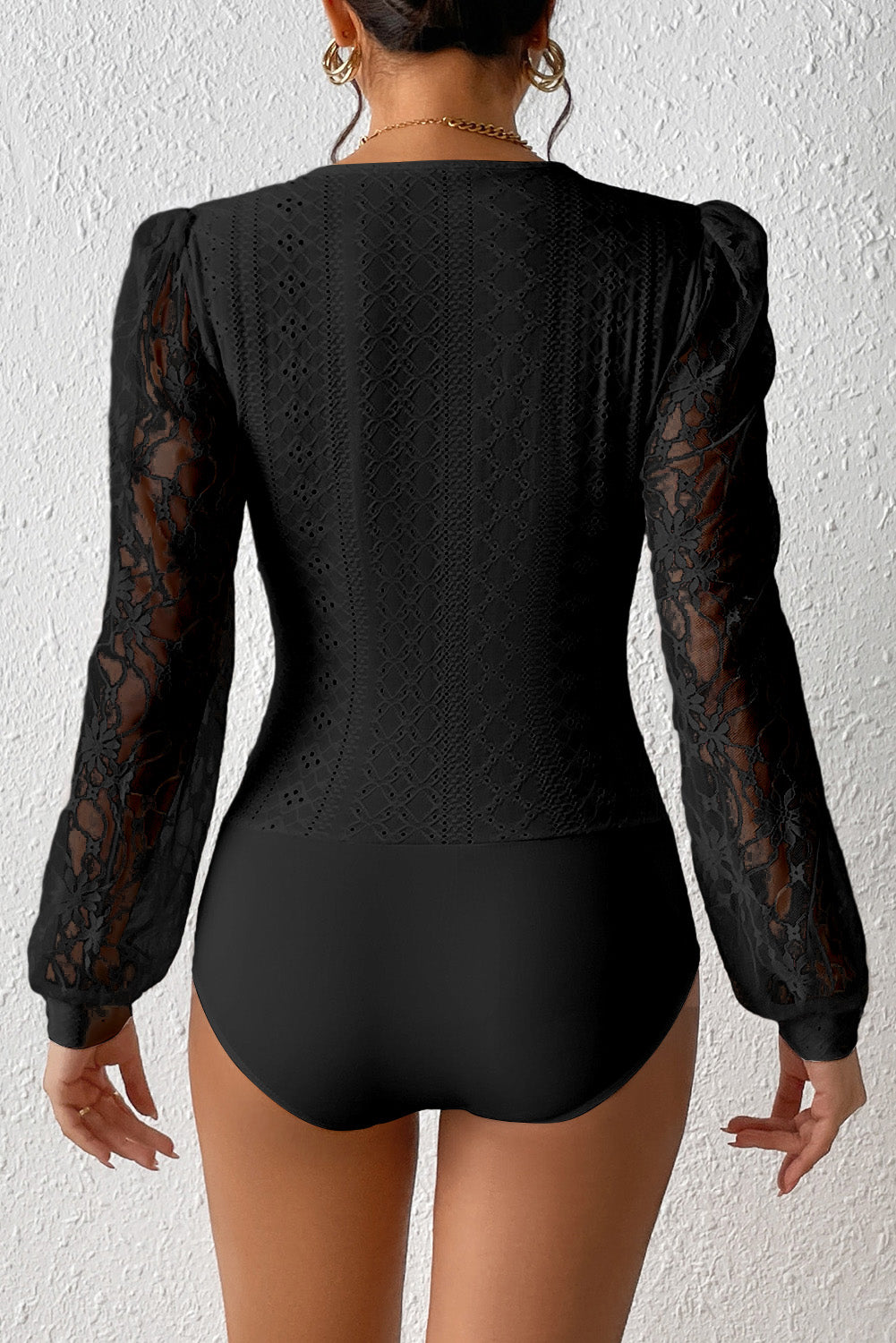 Outfit Flow - Eyelet Lace Long Sleeve Bodysuit