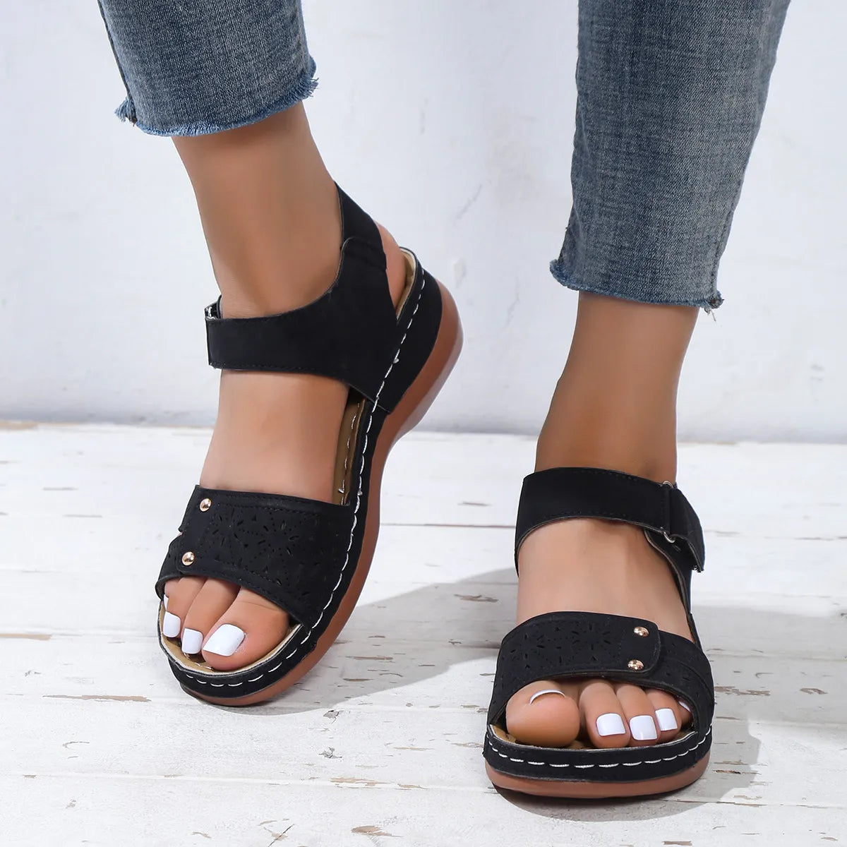 Classic Comfort Velcro Strap Platform Sandals OutfitFlow