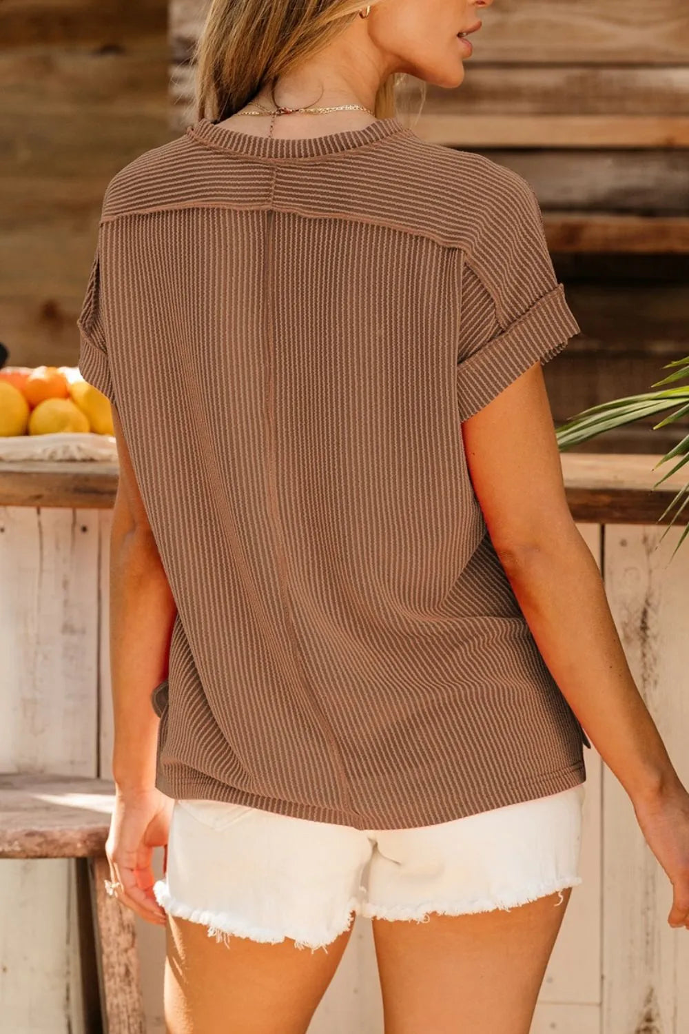 Casual Ribbed Short Sleeve Round Neck T-Shirt OutfitFlow