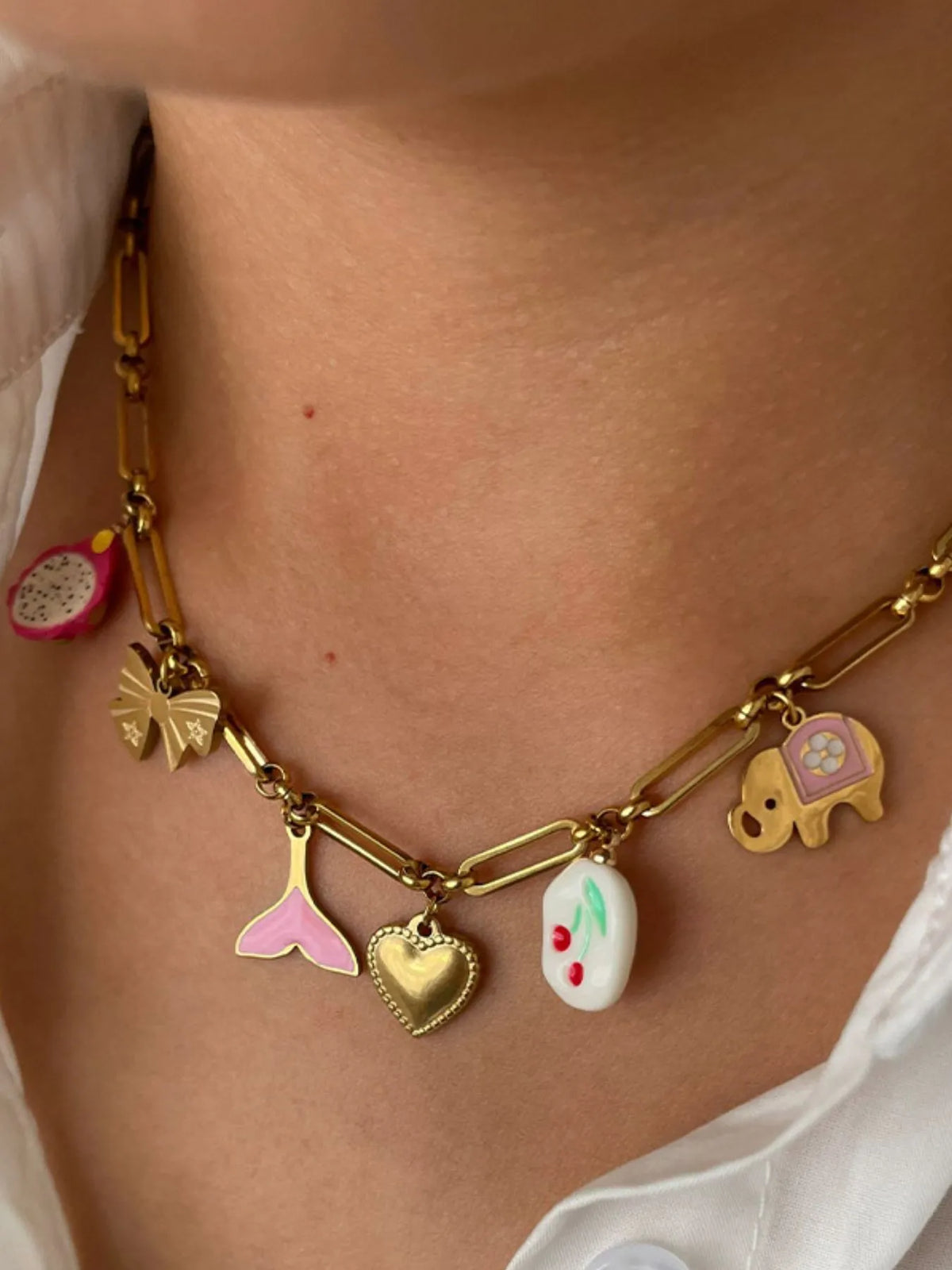18K Gold-Plated Resin Pendant Necklace Gold One Size OutfitFlow