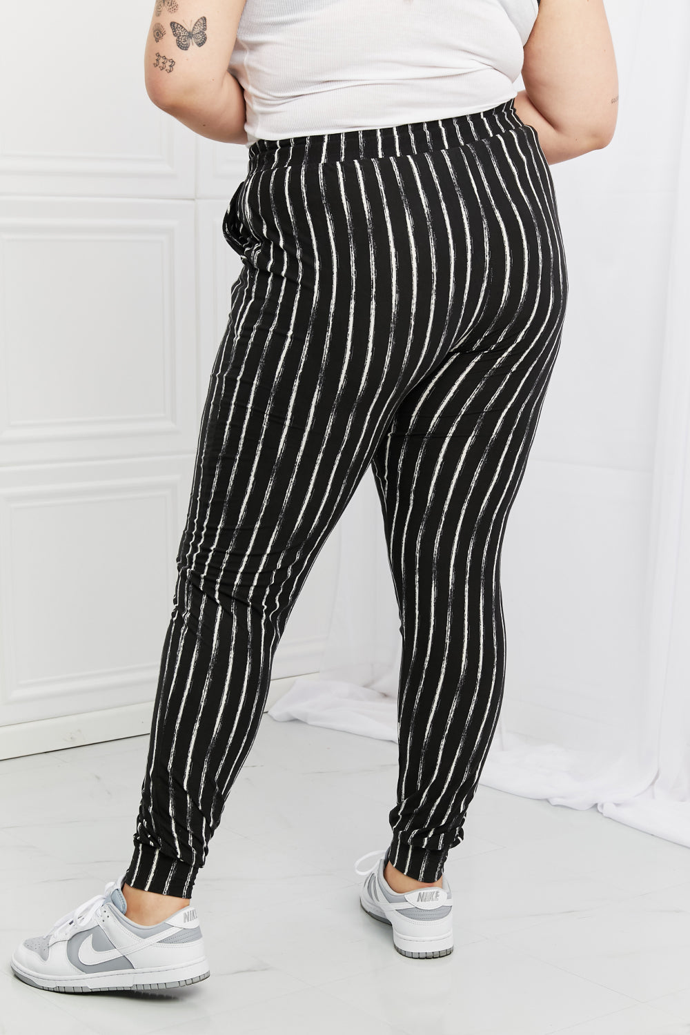 Leggings Depot Stay In Full Size Joggers