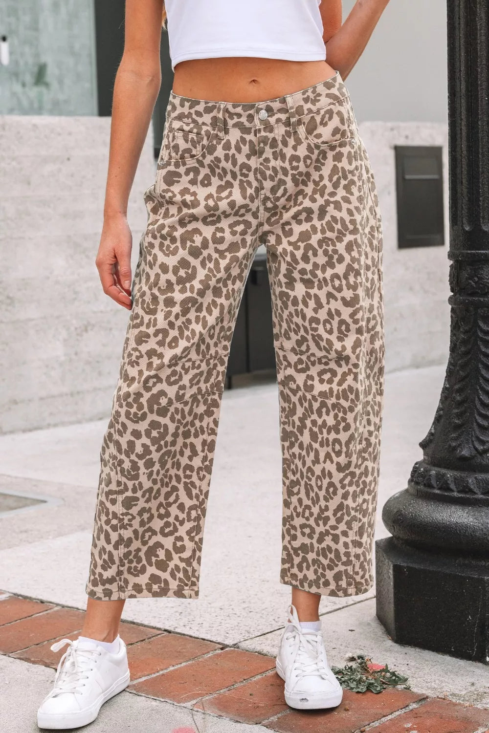 Leopard Print High-Waisted Cropped Jeans OutfitFlow