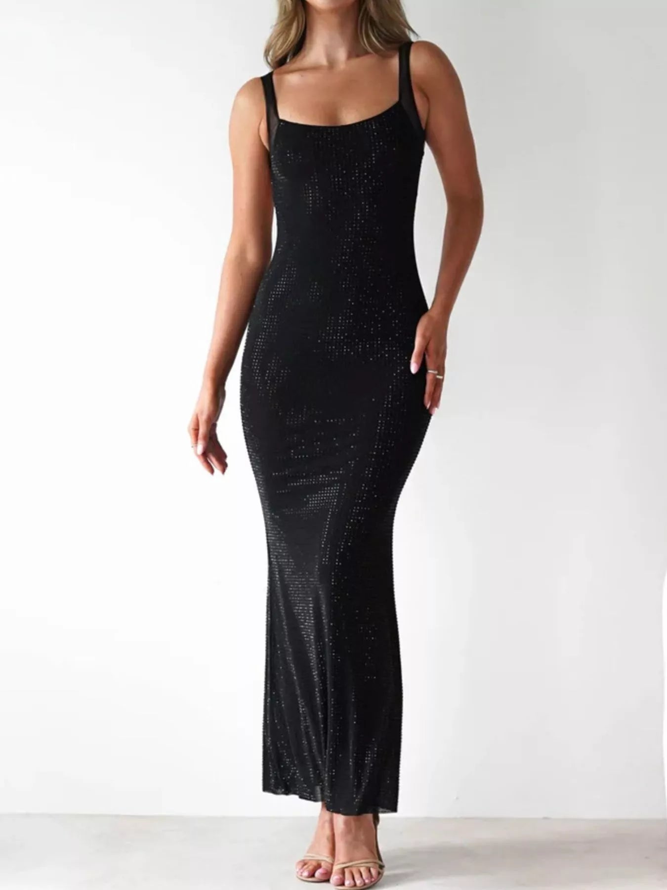Backless Sleeveless Bodycon Maxi Dress OutfitFlow
