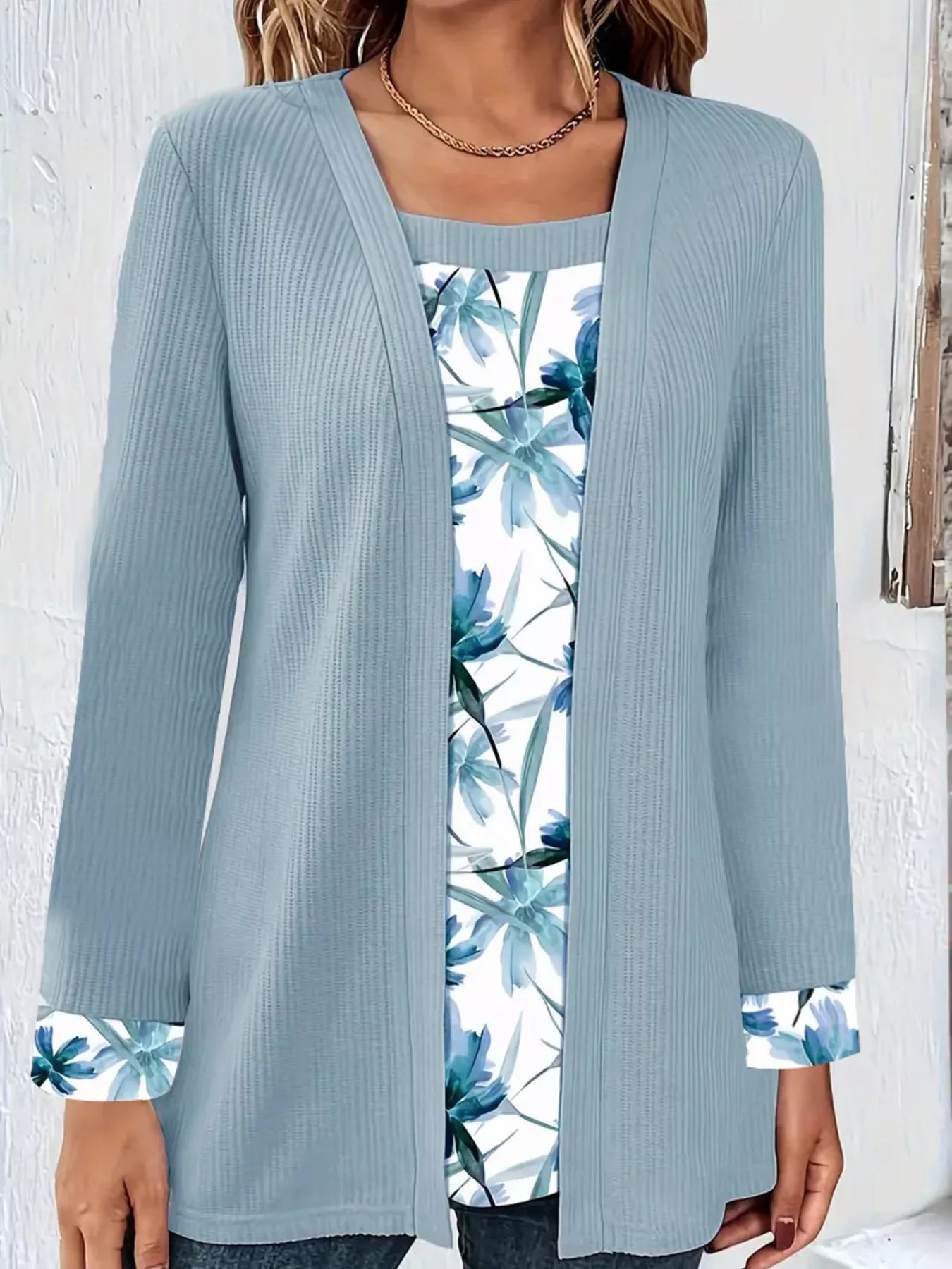 Floral Print Casual Fake Two Piece Top Light Blue OutfitFlow