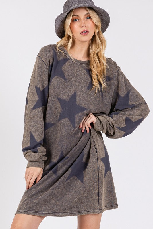 SAGE + FIG Washed Star Print Round Neck Dress OutfitFlow