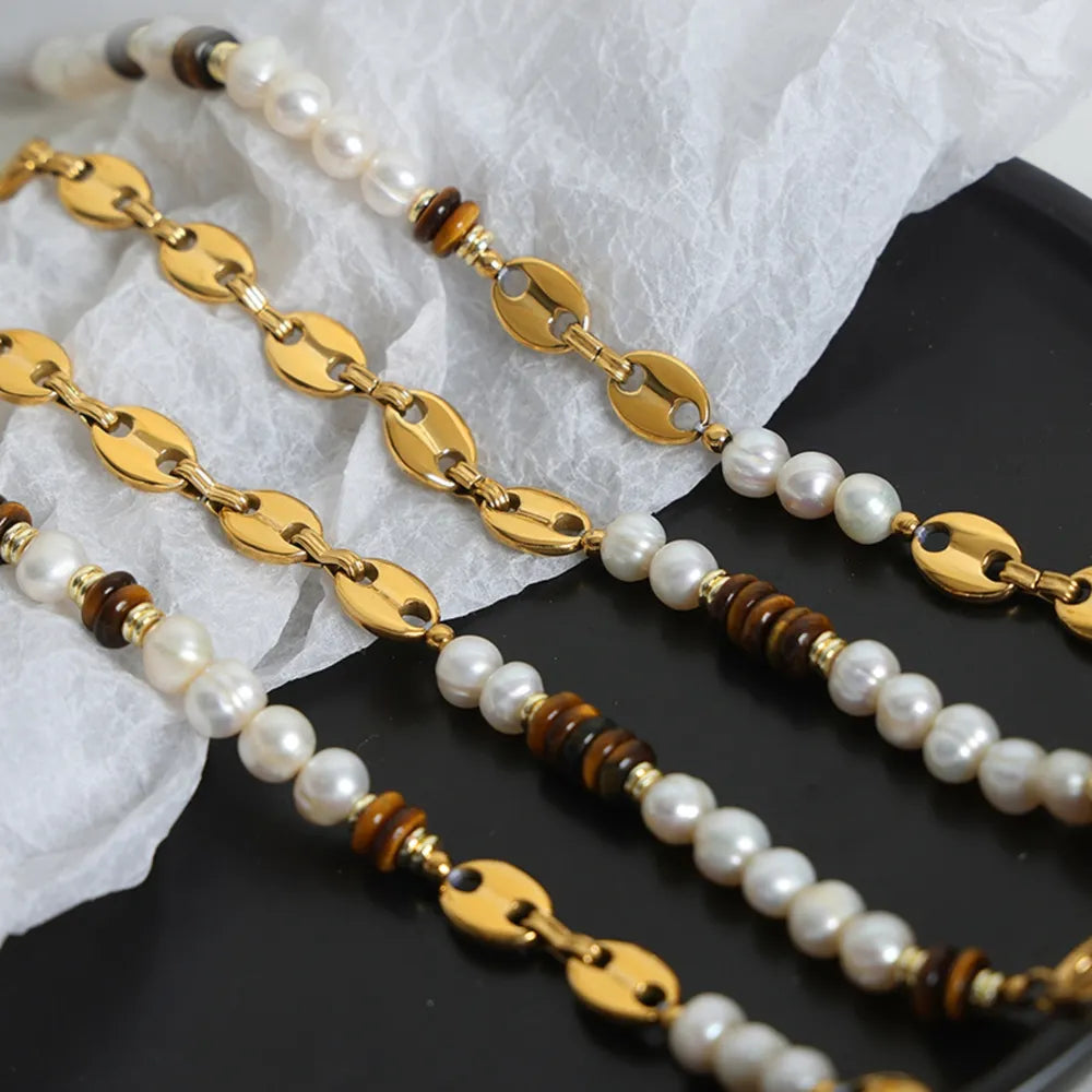 18K Gold-Plated Titanium Steel Bracelet OutfitFlow