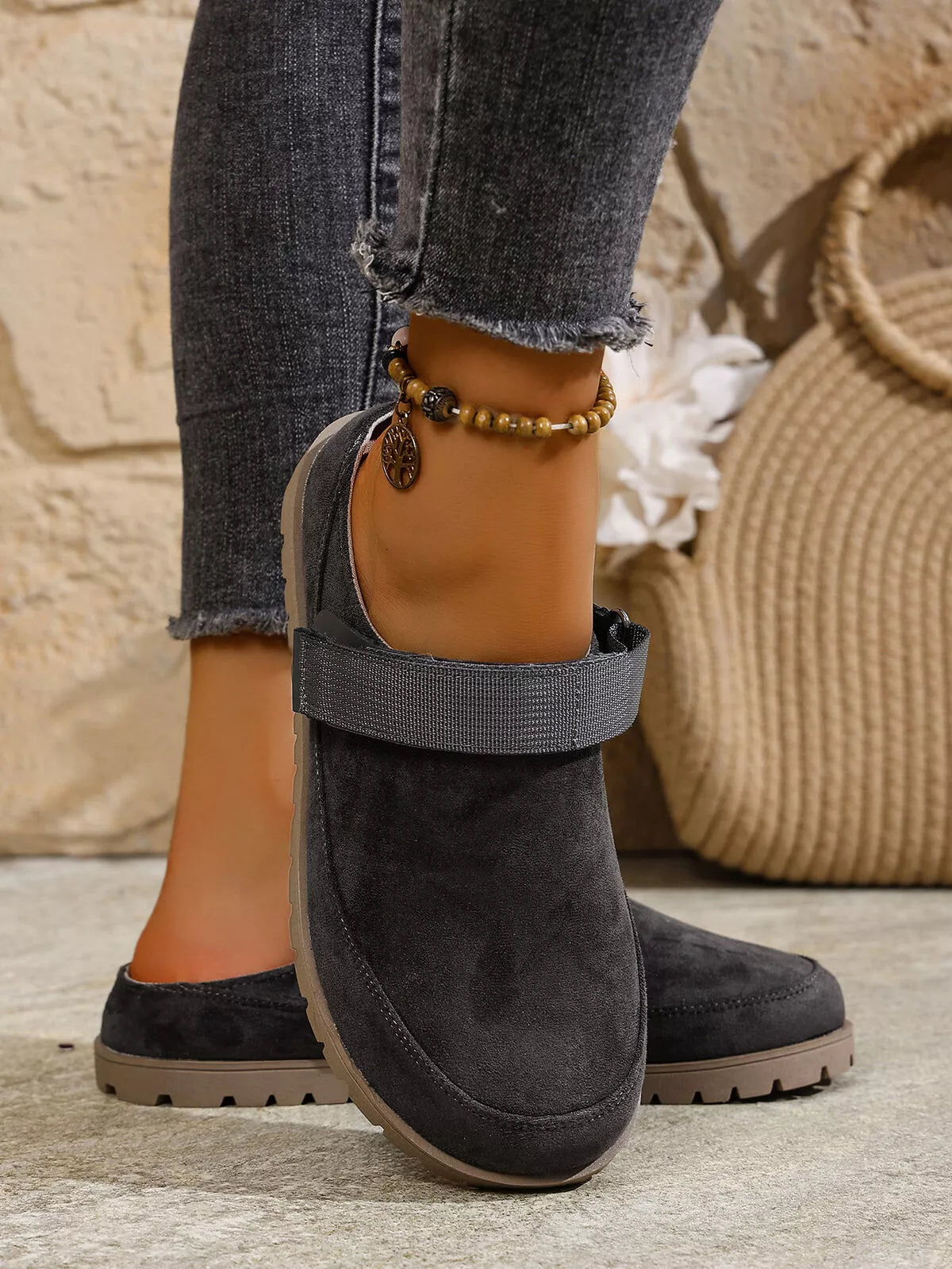 Round Toe Flats Slip-Ons Dark Gray OutfitFlow