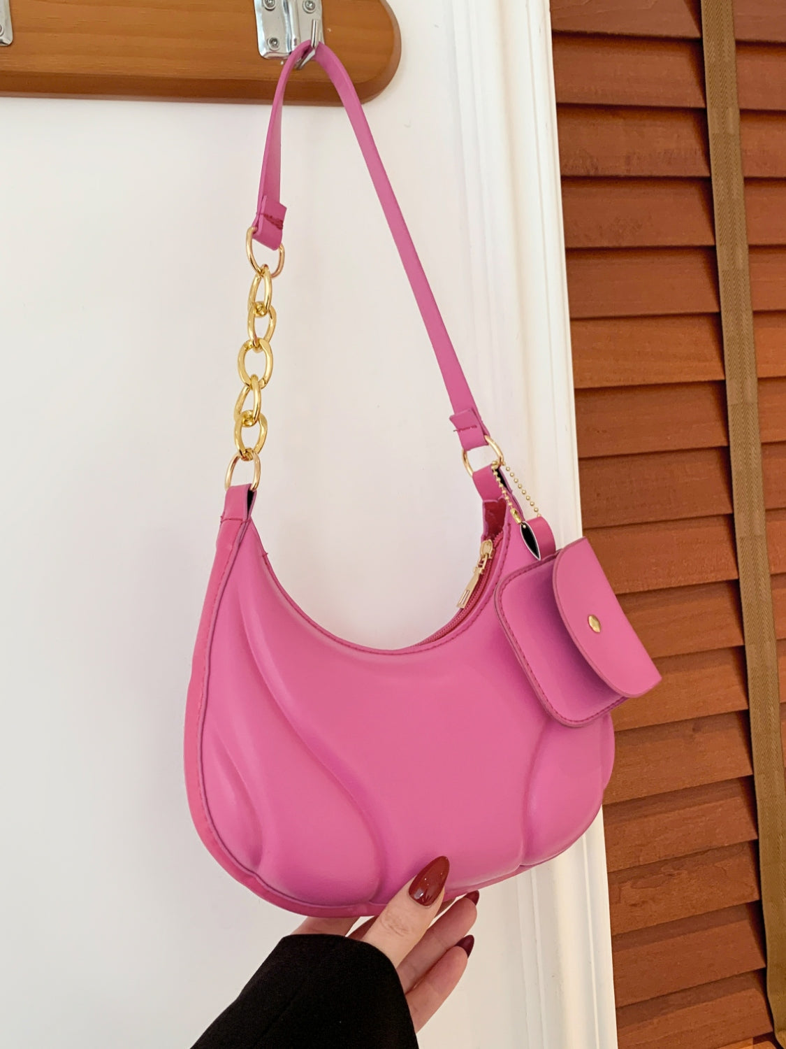 Outfit Flow - PU Leather Shoulder Bag with EarPods Bag