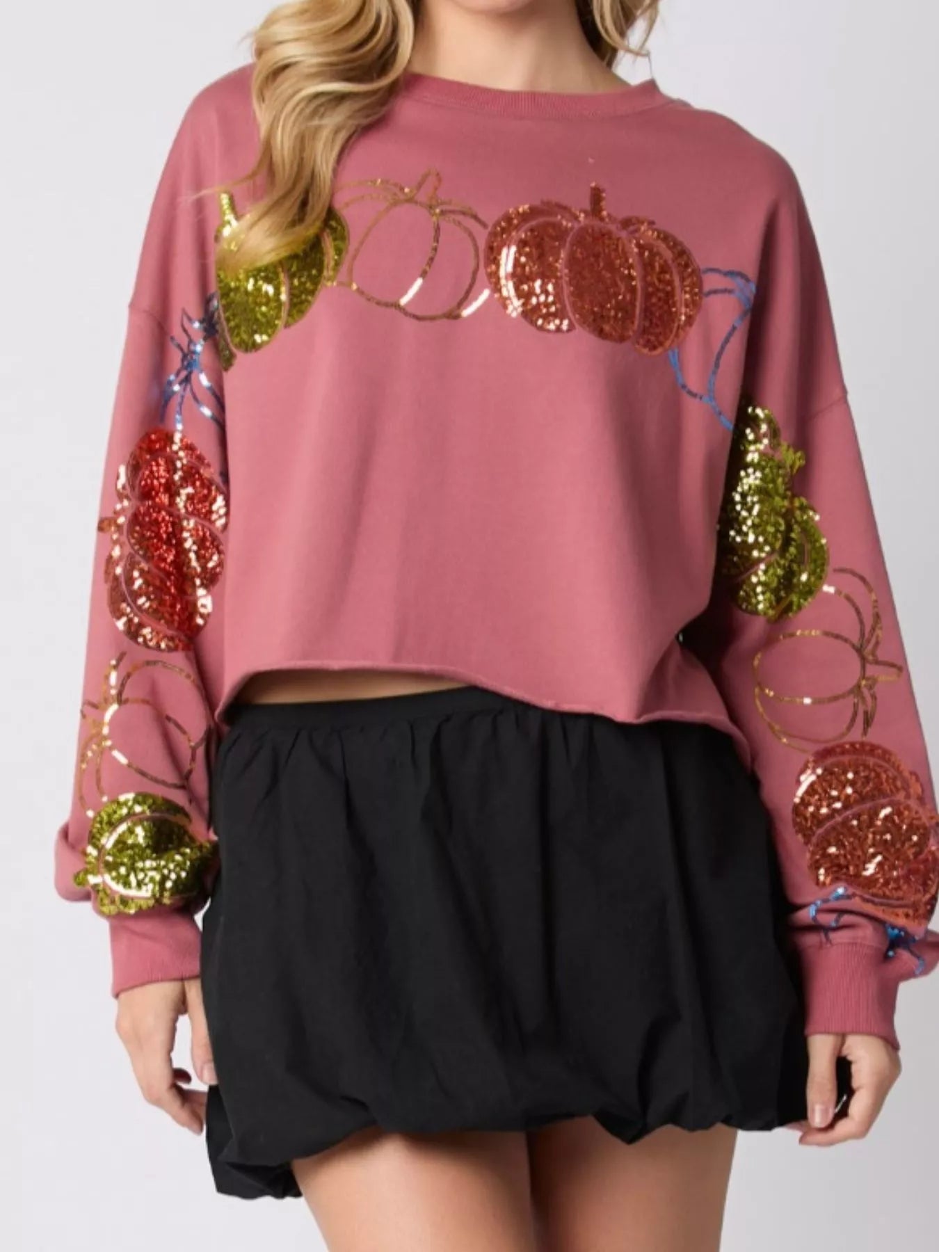 Sequined Pumpkin Halloween Crop Sweatshirt OutfitFlow