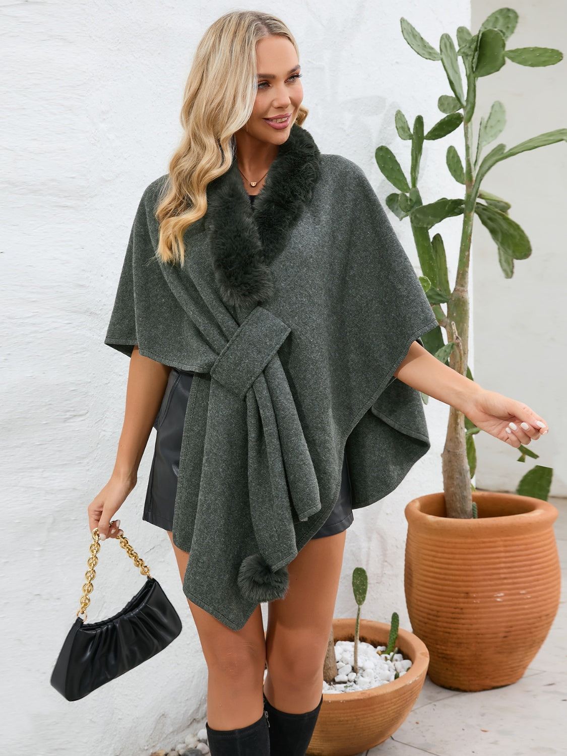 Outfit Flow - Fuzzy Trim Open Front Poncho