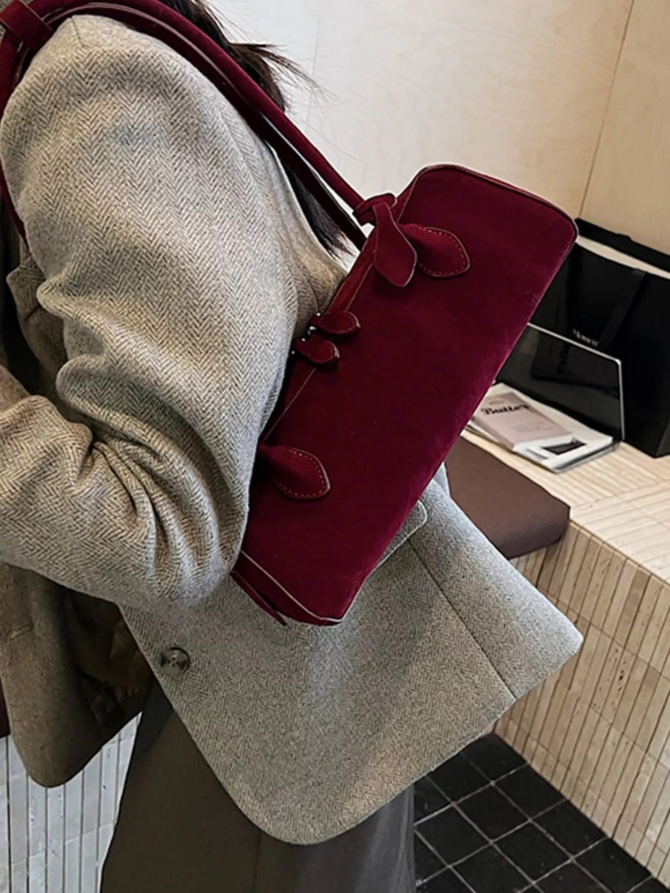 Solid Color Shoulder Bag Trendsi