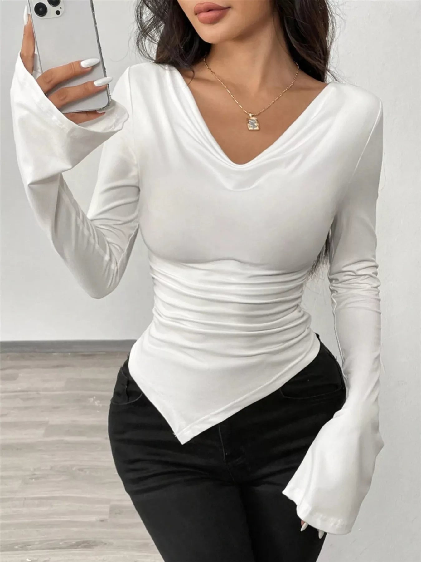 Asymmetrical Long Sleeve Fitted T-Shirt OutfitFlow