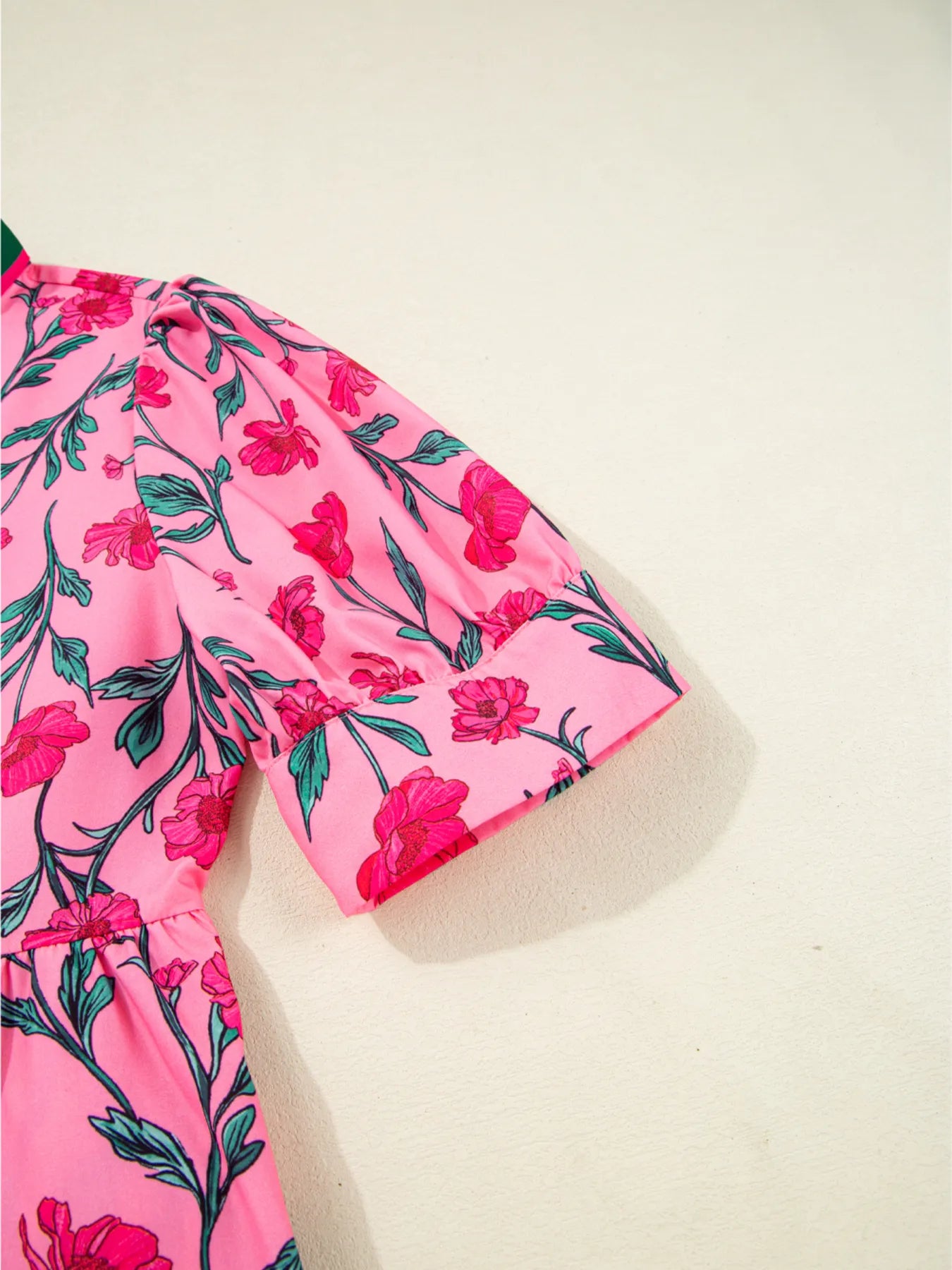 Floral Contrast Neckline A-line Puff Sleeve Dress OutfitFlow
