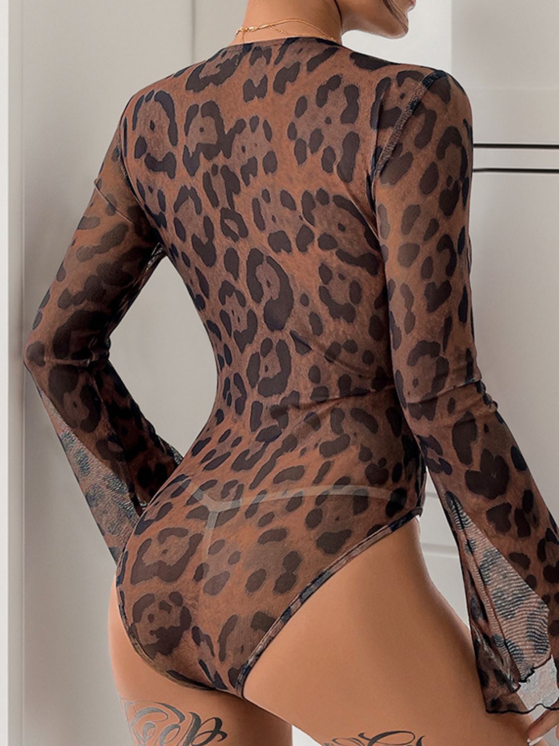 Outfit Flow - Perfee Leopard V-Neck Lace Bodysuit