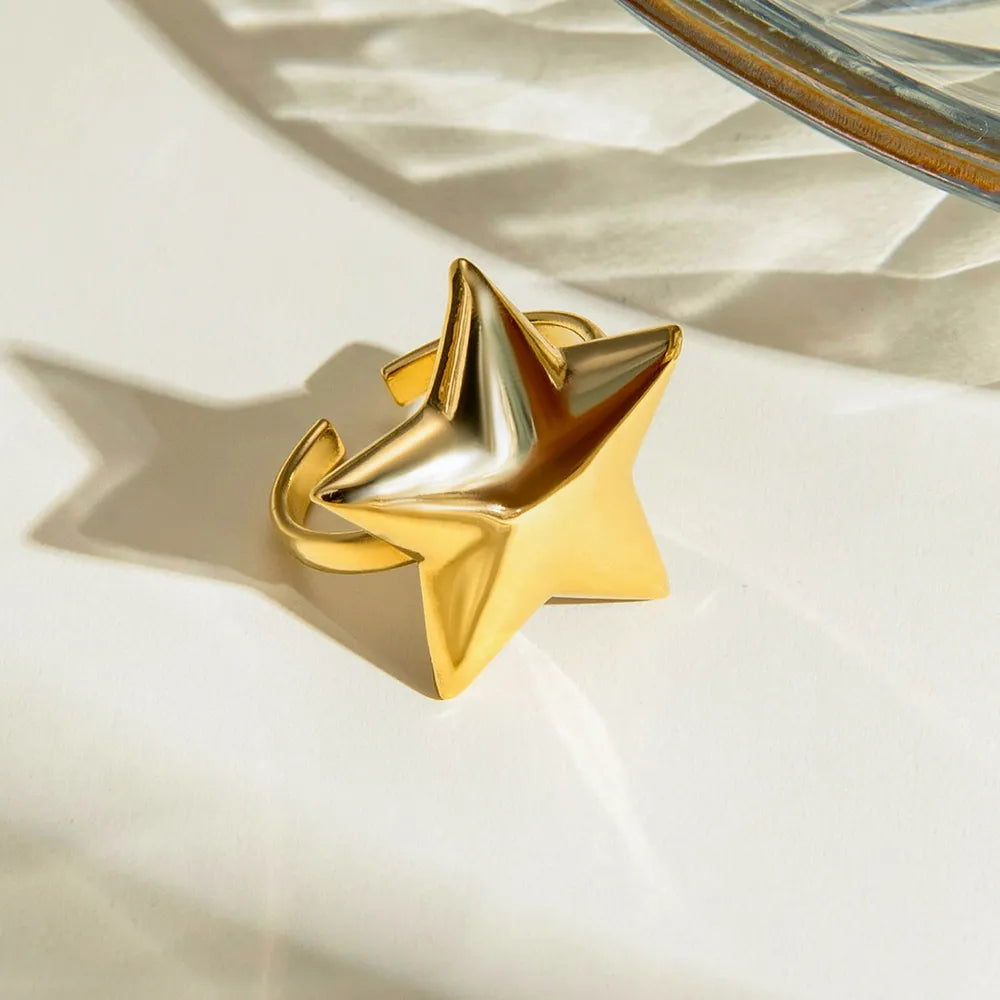 18K Gold-Plated Stainless Steel Star Ring OutfitFlow