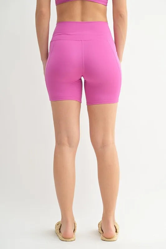 MONO B Venice Cloud Light Sculpt Biker Shorts OutfitFlow