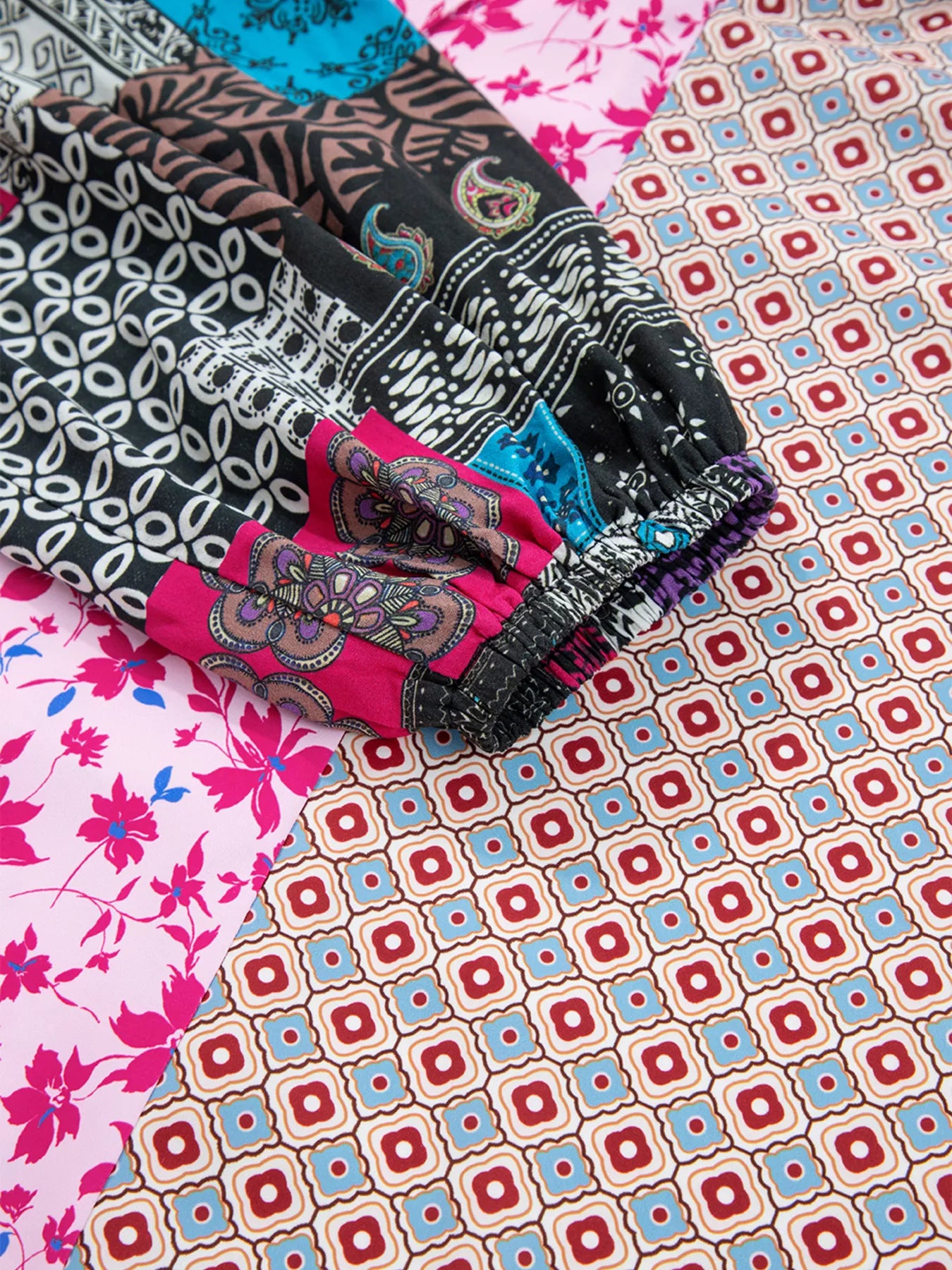 Boho Mixed Floral Drop Shoulder Bubble Sleeve Blouse OutfitFlow