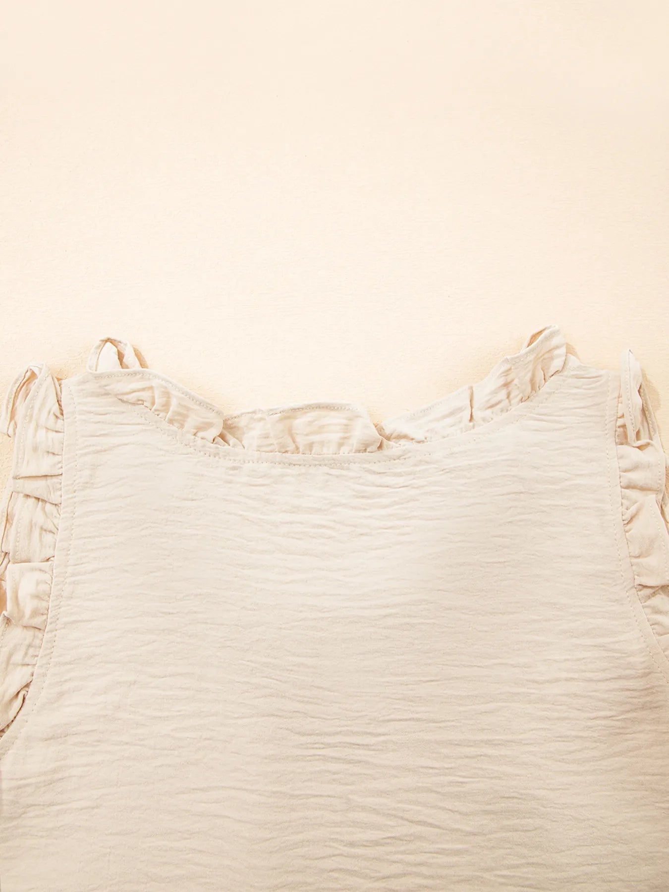 Texture Ruffle Trim V-Neck Tank Top OutfitFlow