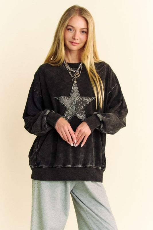 Outfit Flow - Davi & Dani Stud Star Patch Acid Washed Sweatshirt