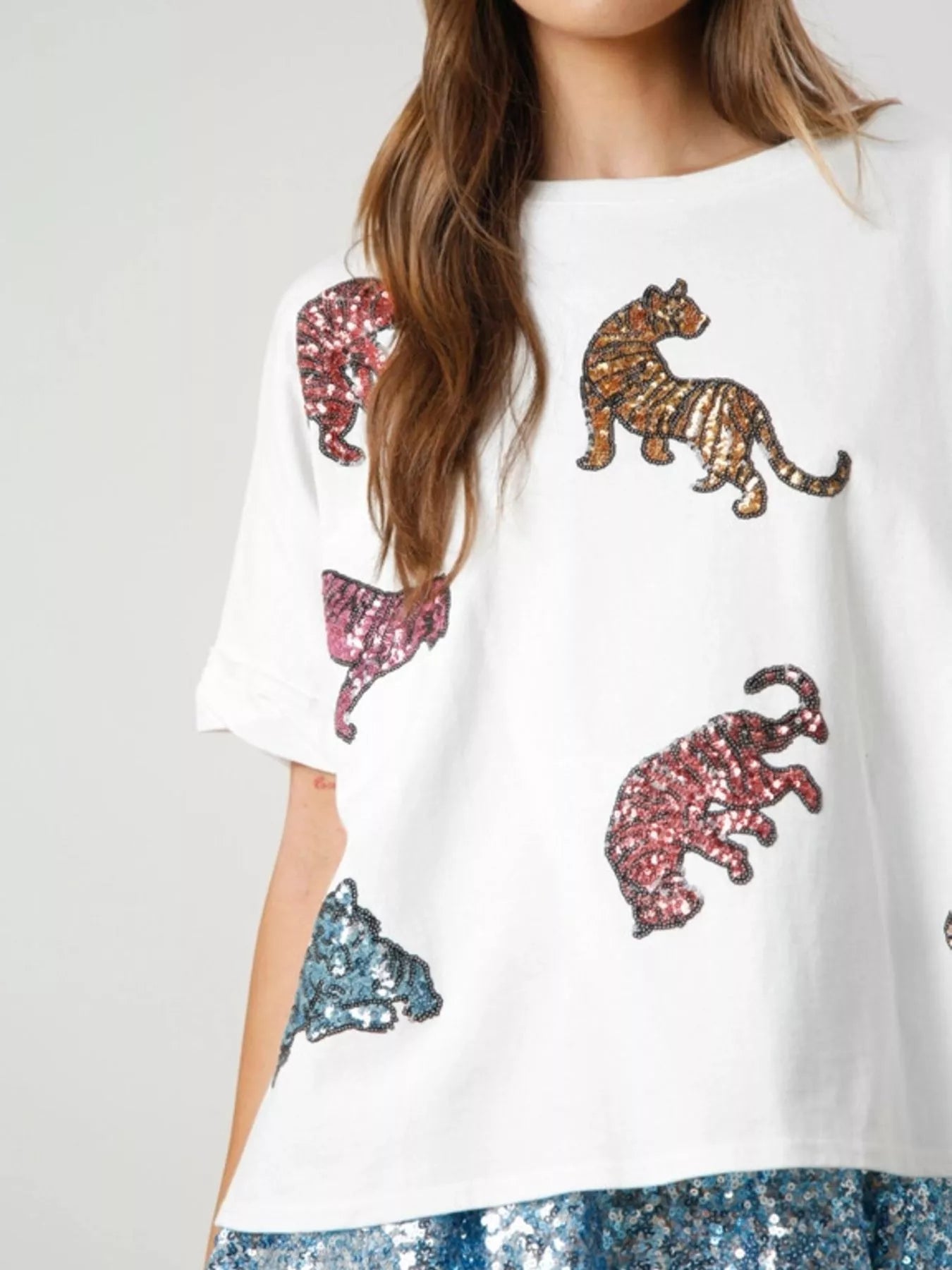 Sequin Tiger Round Neck T-Shirt OutfitFlow