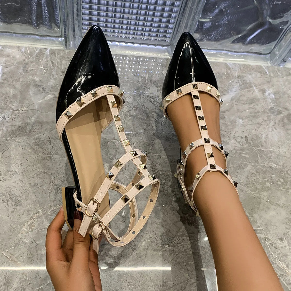 Point Toe Flats Slip-Ons Black OutfitFlow
