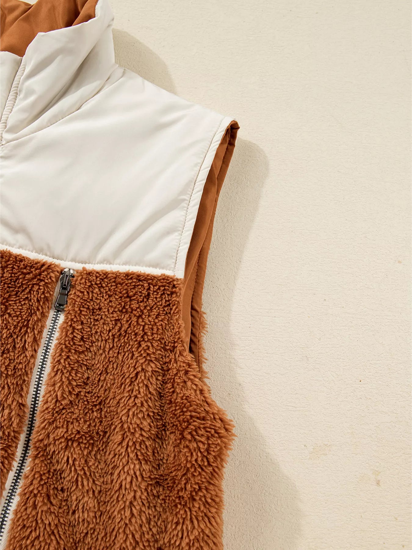 Color Block Plush Patchwork Zipper Stand Neck Vest Coat OutfitFlow