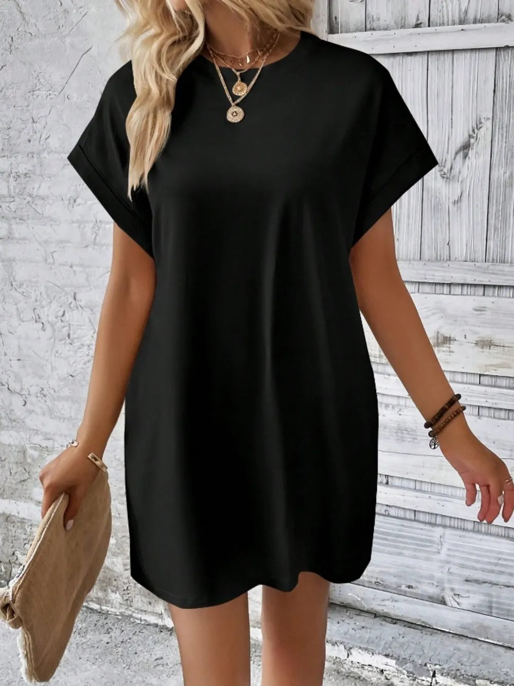 Pocketed Round Neck Short Sleeve Dress OutfitFlow