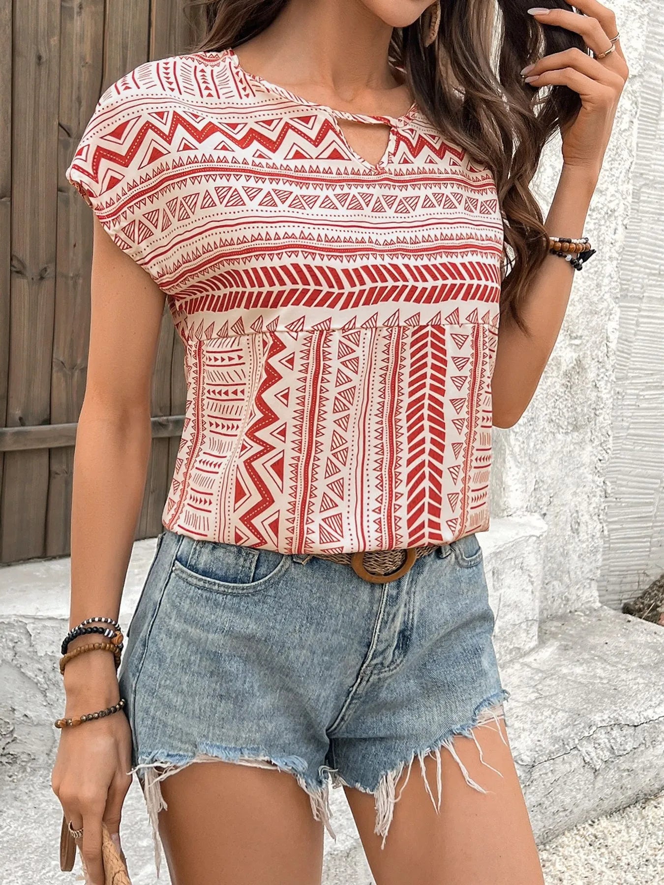 Geometric Print Short Sleeve Blouse OutfitFlow
