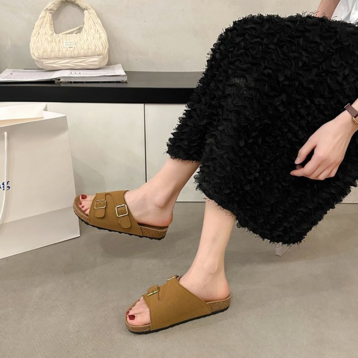 Round Toe Flats Sandals OutfitFlow