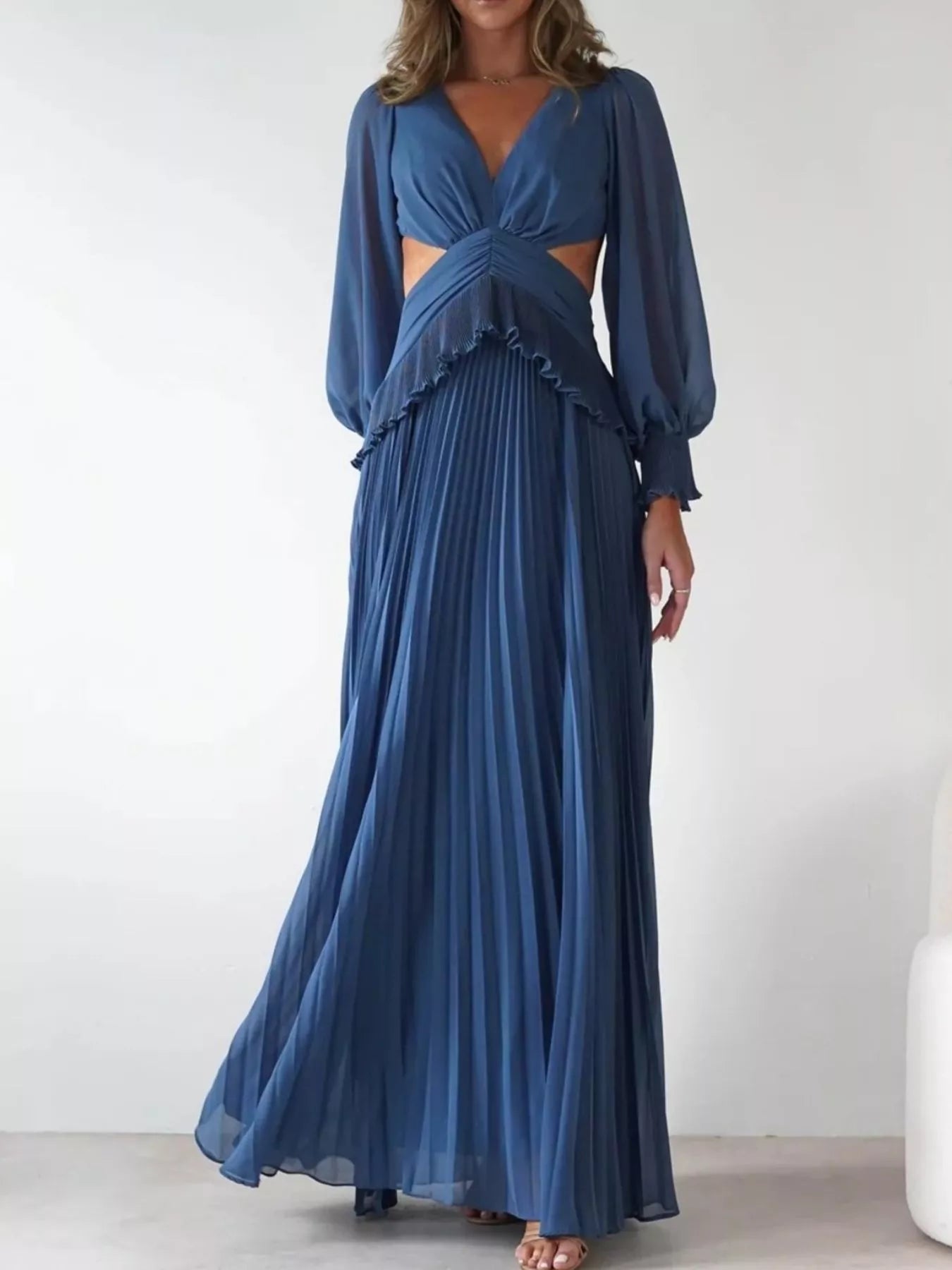 Backless Pleated Long Sleeve Maxi Dress OutfitFlow