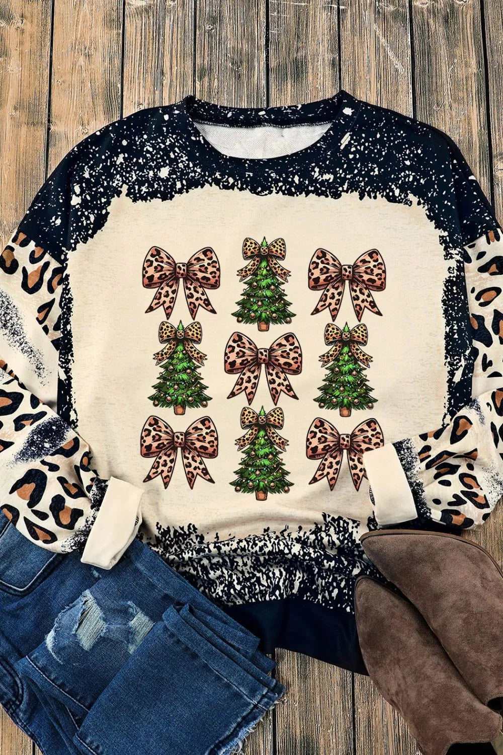 Christmas Tree & Leopard Bow Round Neck Sweatshirt OutfitFlow
