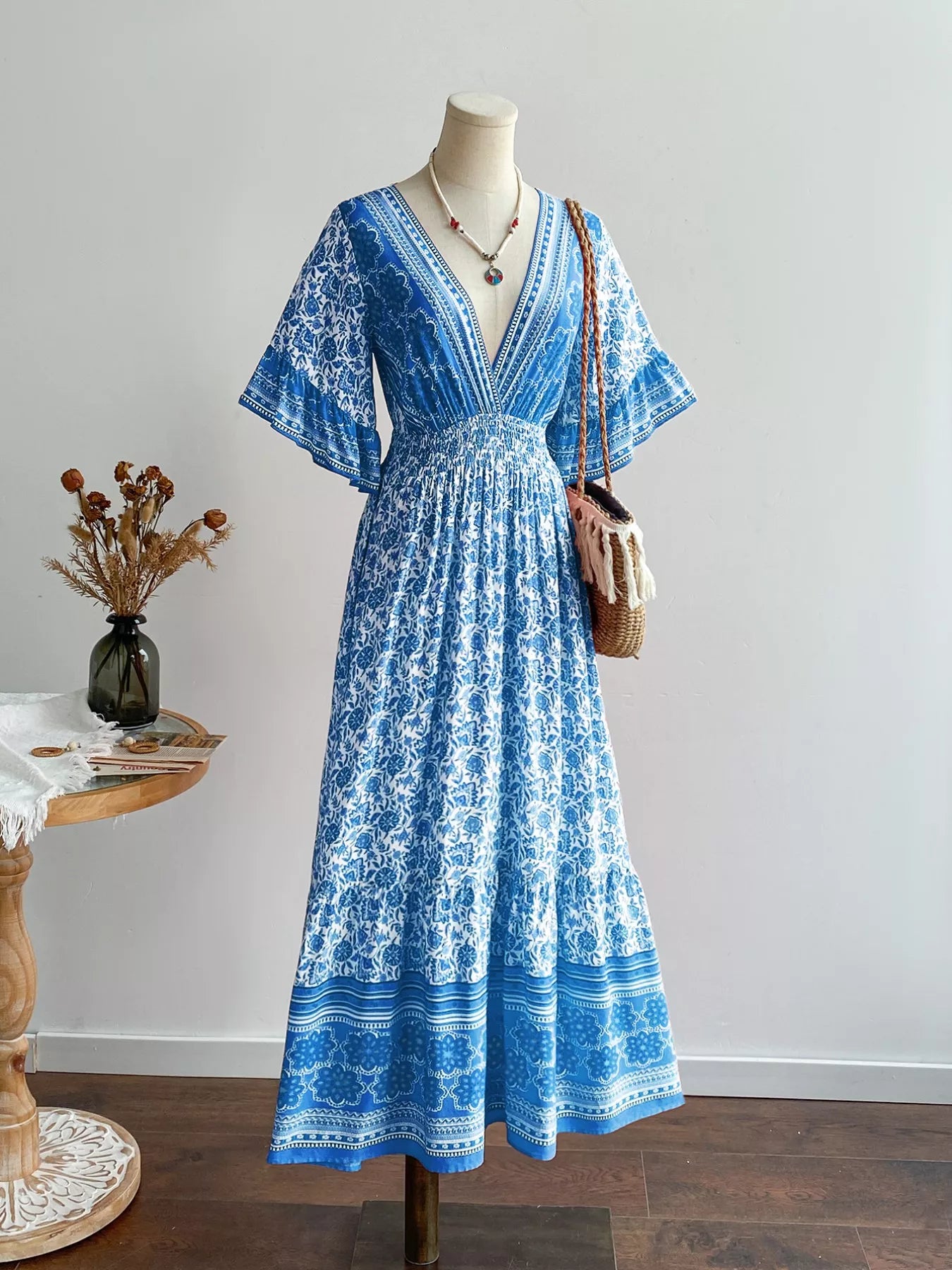Floral Print Flounce Sleeve Dress OutfitFlow