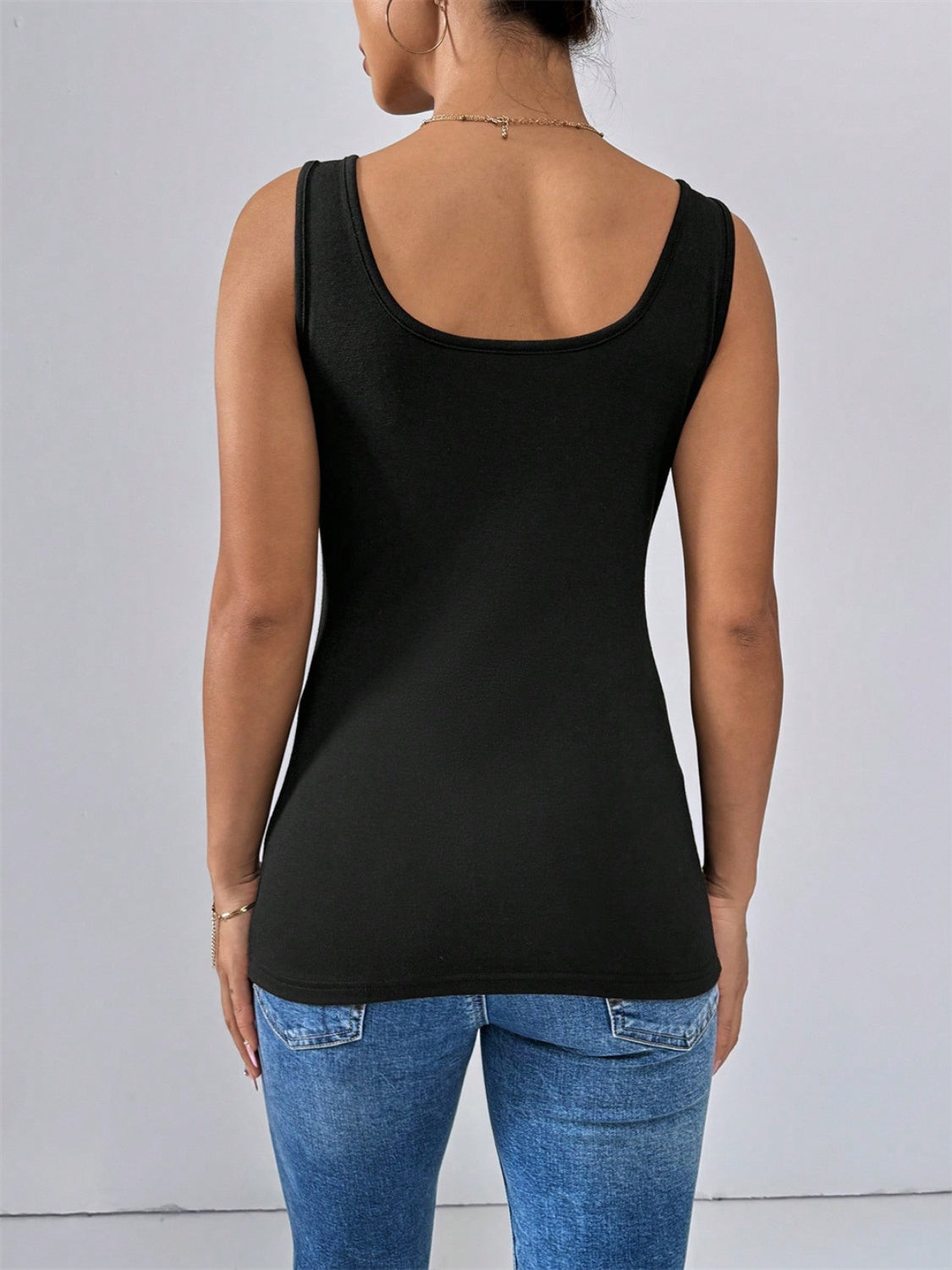 Outfit Flow - Scoop Neck Wide Strap Tank